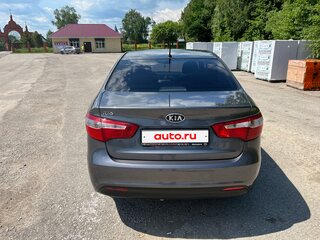 2012 Kia Rio 5-speed III, серый, 1200000 рублей, вид 3