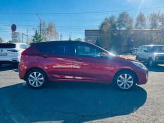 2012 Hyundai Solaris I, красный, 999000 рублей, вид 5