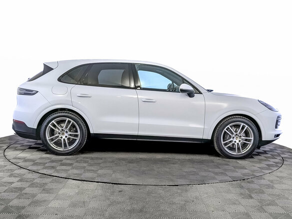 2018 Porsche Cayenne III, белый - вид 4