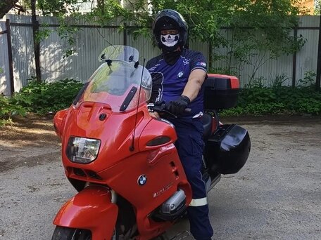 1997 BMW R 1100 RT, красный, 300000 рублей, вид 3