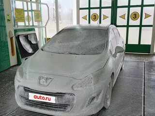 2012 Peugeot 308 I Рестайлинг, белый, 500000 рублей, вид 3