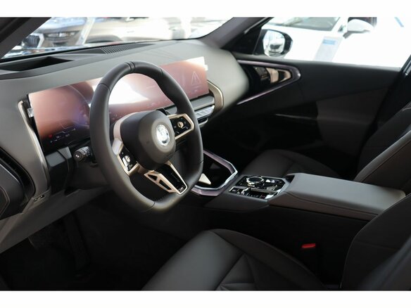 2025 BMW X3 Long 30L xDrive IV (G45/G48), чёрный, 7550000 рублей - вид 10