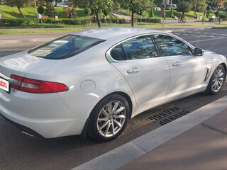 2012 Jaguar XF I Рестайлинг, белый, 1600000 рублей, вид 4