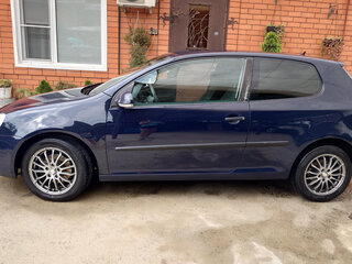 2005 Volkswagen Golf V, синий, 650000 рублей, вид 3