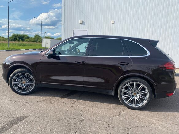 2014 Porsche Cayenne II Рестайлинг (958), коричневый, 2495000 рублей - вид 9
