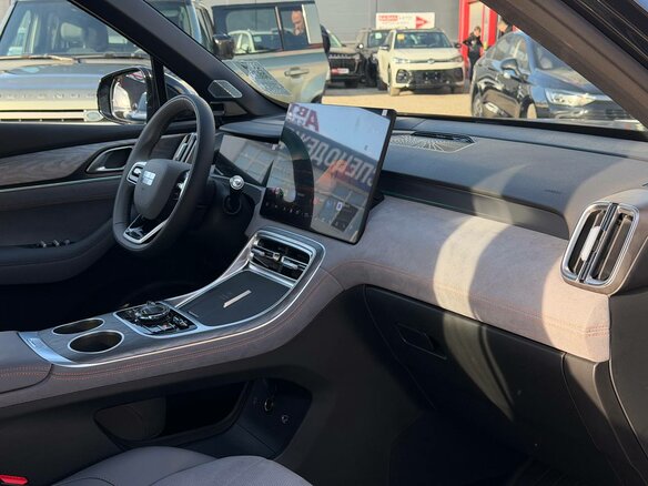 2026 Geely Galaxy M7, чёрный, 3530000 рублей - вид 34