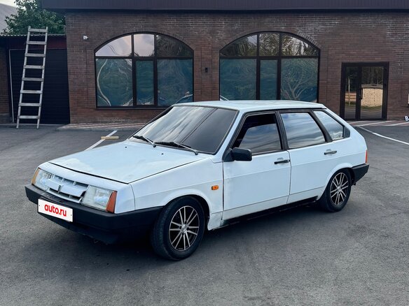 1987 Lada (ВАЗ) 2109 21096, белый - вид 1