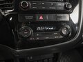 2017 Mitsubishi Outlander III Рестайлинг 2, белый, 1908000 рублей - вид 11