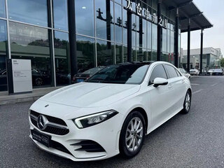 2022 Mercedes-Benz A-Класс 180 Long IV (W177), белый, 1689025 рублей, вид 1