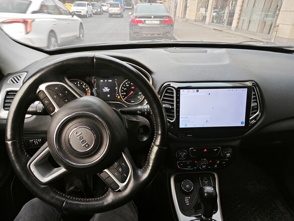2018 Jeep Compass II, серебристый, 1480000 рублей - вид 4