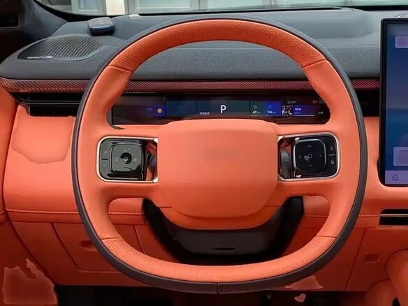 2026 Lynk & Co 900, чёрный, 6580404 рублей - вид 5