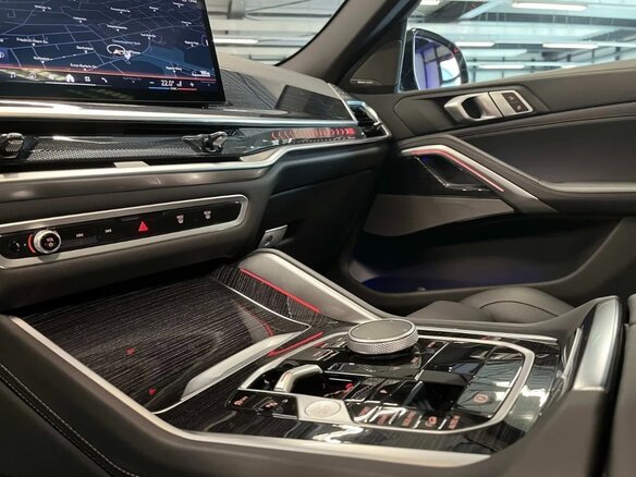 2025 BMW X6 40d III (G06) Рестайлинг, серый, 12500000 рублей - вид 21