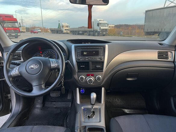 2010 Subaru Forester III, серебристый, 900000 рублей - вид 8