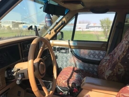 1992 Jeep Cherokee II (XJ), зелёный, 1150000 рублей - вид 12