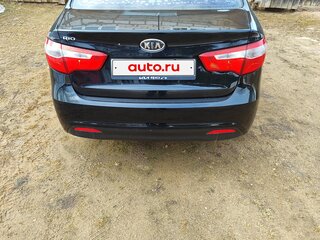 2012 Kia Rio 5-speed III, чёрный, 650000 рублей, вид 3