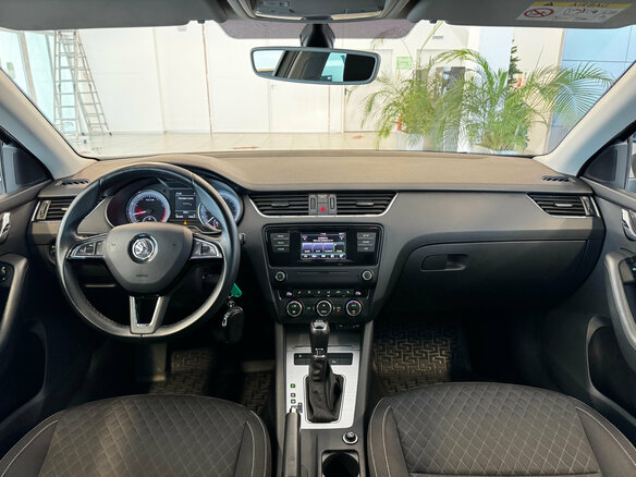 2016 Skoda Octavia III (A7), серый, 1599000 рублей - вид 10