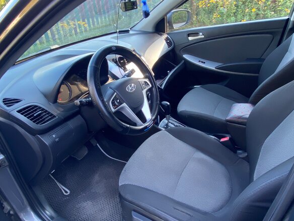 2013 Hyundai Solaris I, чёрный - вид 5
