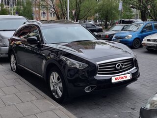 2013 Infiniti FX30d II (S51) Рестайлинг, чёрный, 1980000 рублей, вид 3