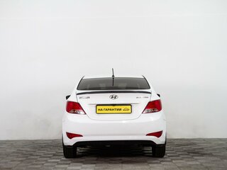 2014 Hyundai Solaris I Рестайлинг, белый, 789000 рублей, вид 5