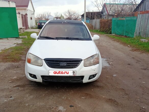2007 Kia Cerato I Рестайлинг, белый, 350000 рублей