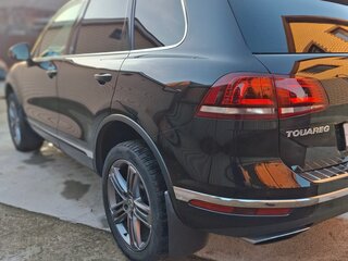 2017 Volkswagen Touareg II Рестайлинг, чёрный, 2900000 рублей, вид 5