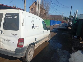 2010 Peugeot Partner II, белый, 230000 рублей, вид 4