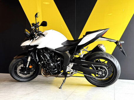 2026 Honda CB 1000 Hornet, белый, 1690000 рублей, вид 4