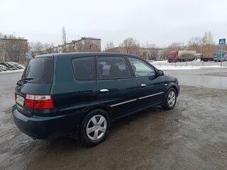 2002 Kia Carens I (RS) Рестайлинг, зелёный, 550000 рублей, вид 2