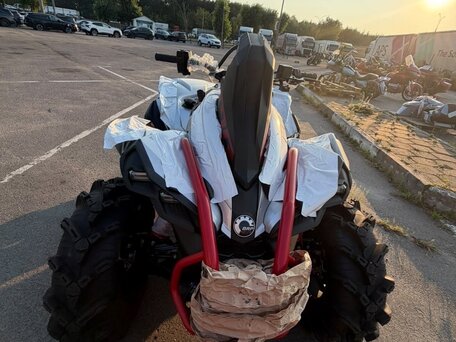 2026 BRP Can-Am Renegade X MR 1000R, серебристый, 2289000 рублей, вид 2