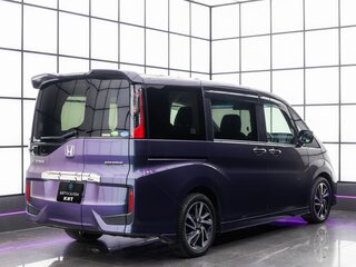 2015 Honda Stepwgn Spada V, фиолетовый, 2365000 рублей, вид 3