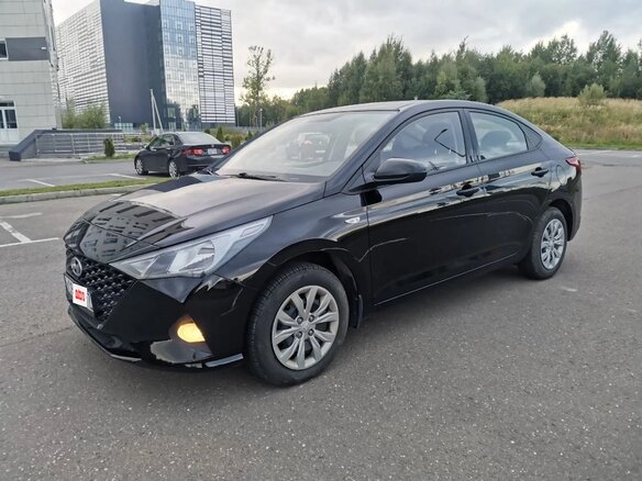2020 Hyundai Solaris II Рестайлинг, чёрный, 1170000 рублей