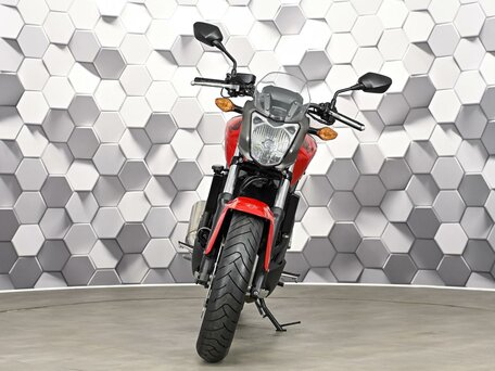 2013 Honda NC 700S, красный, 497000 рублей, вид 5