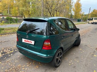 2000 Mercedes-Benz A-Класс 140 I (W168), зелёный, 370000 рублей, вид 4