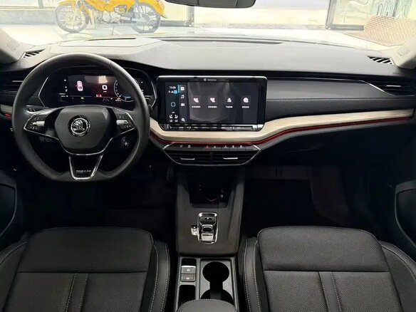 2022 Skoda Octavia IV (A8), белый, 2040007 рублей - вид 7