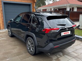 2024 Toyota RAV4 V (XA50), чёрный, 4095000 рублей, вид 5