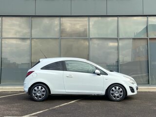 2011 Opel Corsa D Рестайлинг II, белый, 493000 рублей, вид 3