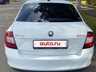 2019 Skoda Rapid I Рестайлинг, белый, 850000 рублей, вид 4