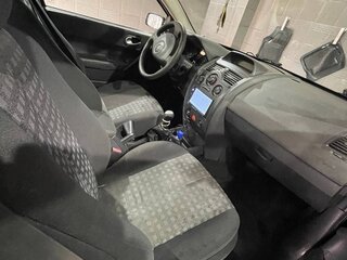 2006 Renault Megane II Рестайлинг, чёрный, 299999 рублей, вид 3
