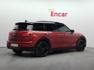 2021 Mini Clubman Cooper D II Рестайлинг, красный, 2350000 рублей, вид 3