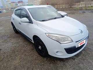 2010 Renault Megane III, белый, 550000 рублей, вид 3