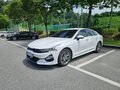 2022 Kia K5 LPi III, белый, 1974000 рублей