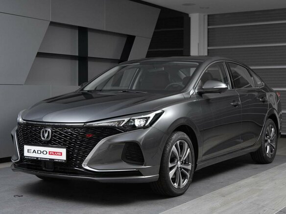 2024 Changan Eado Plus, серый, 2589900 рублей