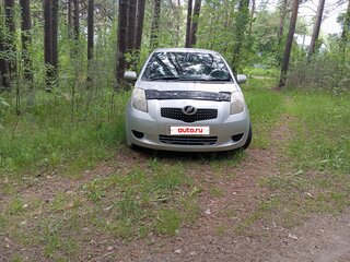 2005 Toyota Vitz II (XP90), серый, 480000 рублей, вид 1