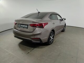 2017 Hyundai Solaris II, коричневый, 1300000 рублей, вид 5