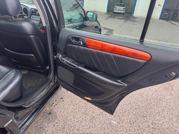 2001 Lexus GS 300 II Рестайлинг, чёрный, 850000 рублей - вид 18