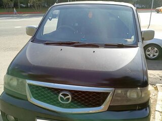 2001 Mazda Bongo Friendee I Рестайлинг, чёрный, 450000 рублей, вид 1