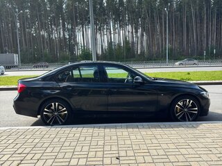 2017 BMW 3 серии 320i xDrive VI (F3x) Рестайлинг, чёрный, 2650000 рублей, вид 5