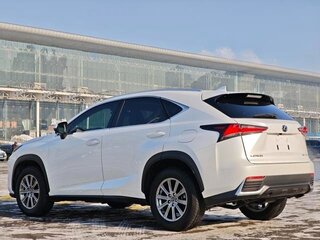 2021 Lexus NX 200 I Рестайлинг, белый, 3750000 рублей, вид 5