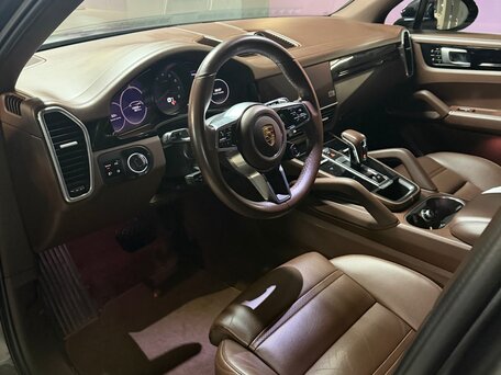 2021 Porsche Cayenne III, серый, 6100000 рублей, вид 5