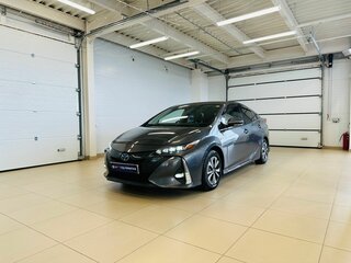 2017 Toyota Prius PHV ZVW52 IV (XW50), серый, 2199900 рублей, вид 2